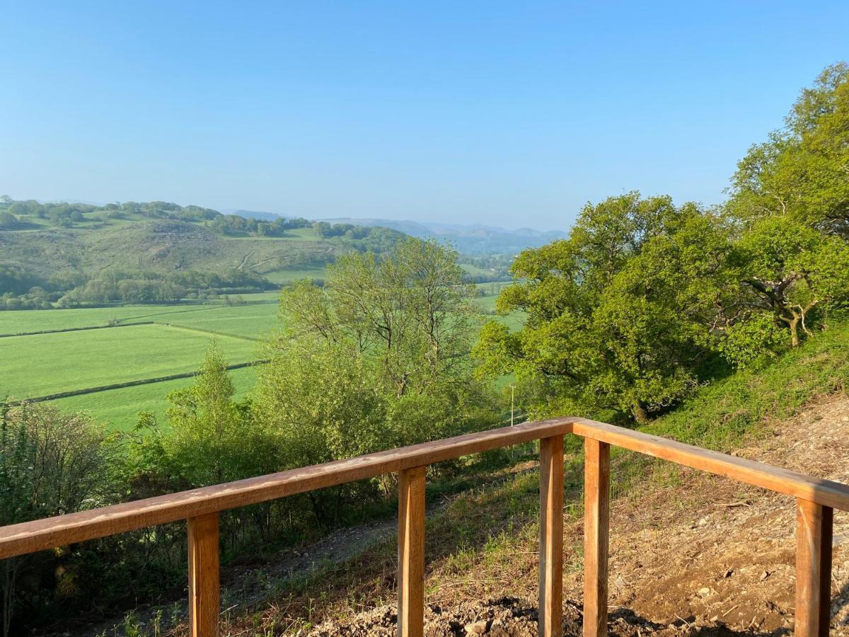 Hendre-aur Glamping Pod Machynlleth